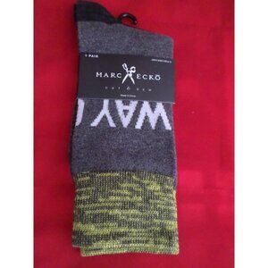 1 Pair Large Marc Ecko Cut & Sew Cotton Crew Socks 6-12 Yellow
